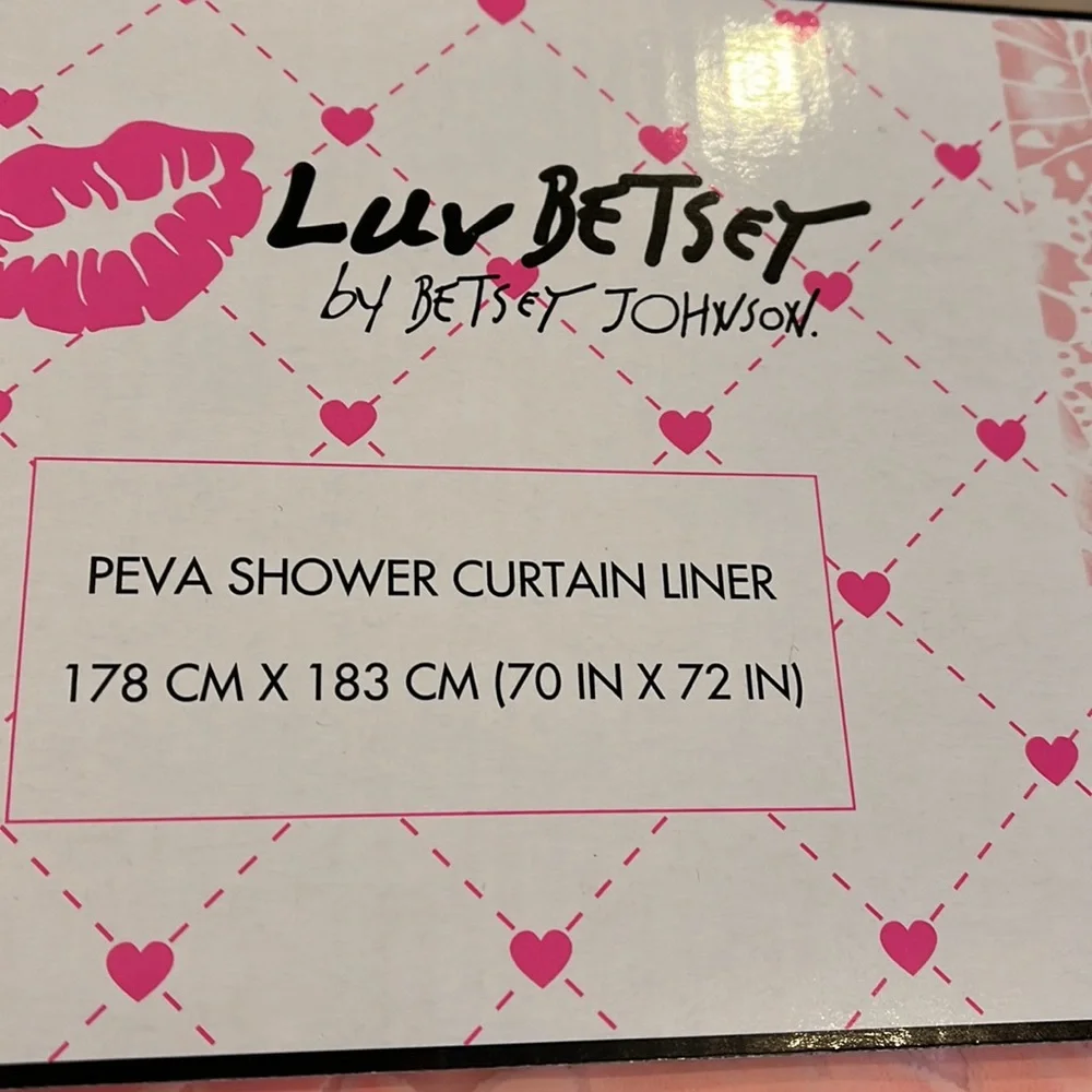 NWT Betsey Johnson shower curtain liner